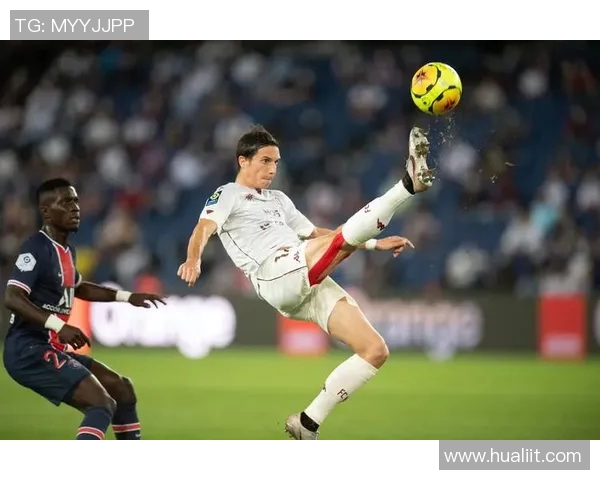 巴黎圣日耳曼主场迎战梅斯全力争胜展现强队风范 巴黎圣日耳曼主场迎战梅斯全力争胜展现强队风范