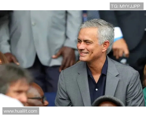 穆里尼奥批评球队表现！曼联主帅表示需全队共同努力