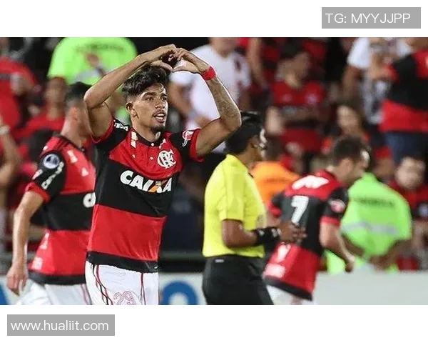 帕奎塔的足球之路：从巴西新星到欧洲赛场的耀眼表现与未来展望