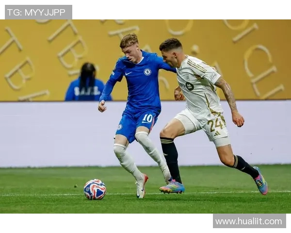 洛杉矶足球队与盐湖城队的精彩对决分析与赛后点评