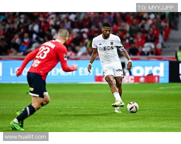 曼联与皇马点球大战激烈上演谁将笑到最后争夺荣耀 曼联与皇马点球大战激烈上演谁将笑到最后争夺荣耀