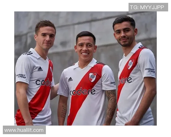 竞技俱乐部与河床在最新排名中的对比分析与前景展望