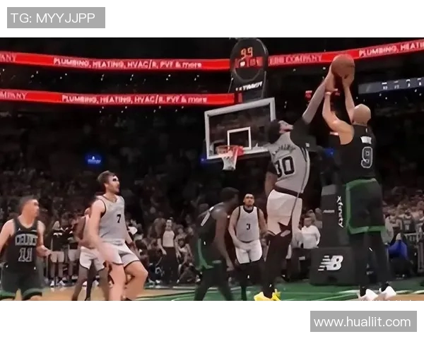 雷霆与爵士激战正酣赛季精彩对决引发球迷热议